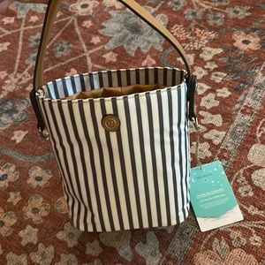 Twelve little bottle bag